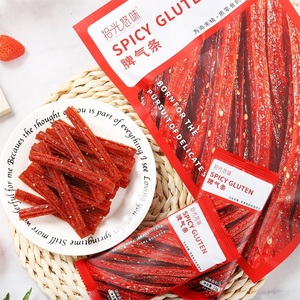 Snacks de céréales de blé frites épicées, saveur Latiao, emballées en sachet - Product Image 3