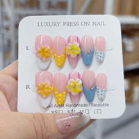 Presse à ongles sculptée à la main de qualité d'exportation Nouveaux ongles gothiques à imprimé floral et animal français Amande Ensemble d'ongles de luxe amovibles
