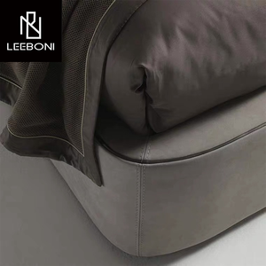 Último diseño italiano Villa de lujo Cama Apartamento Muebles de dormitorio Cama King Size Cabecero alto con mechones Cama de tela de lujo - Product Image 4