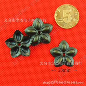 กลีบดอกพลัมเหล็กขนาด 23 มม. สไตล์โบราณ สำหรับตกแต่งเสื้อผ้า - Product Image 1