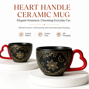 Mug en céramique personnalisé sur mesure, noir mat, avec gravure d'étoiles et de lunes célestes, poignée en forme de cœur rouge, cadeau original pour la Saint-Valentin - Product Image 1
