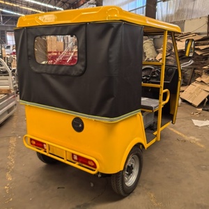 รถสามล้อ 200 ซีซี รุ่นขายดี สำหรับบรรทุกผู้โดยสาร ตุ๊กตุ๊ก และแท็กซี่ - Product Image 1