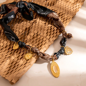 Collar de Bufanda DIY con Colgante de Corazón, Chapado en Oro de 18K, Estilo Bohemio, Joyería Casual de Moda - Product Image 4