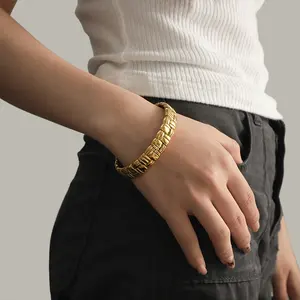 COOL Hypoallergenic Gold Plated Jewelry Anti Tarnish Stainless Steel Chunky Chinese Knot Cuff Bangle Bracelet