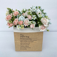 Nouveau style de bouquet de roses artificielles en tissu doux fait main pour mariage, décoration murale florale du Nouvel An