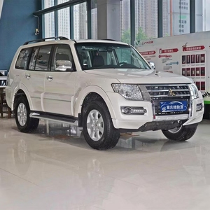 มิตซูบิชิ <span class=keywords><strong>ปา</strong></span><span class=keywords><strong>เจ</strong></span><span class=keywords><strong>โร่</strong></span> V93 ปี 2021 เครื่องยนต์เบนซิน ตะวันออกกลาง 3.0 ลิตร 174 แรงม้า พื้นที่กว้างขวาง รถออฟโรดสุดหรู รถใหม่ เกียร์อัตโนมัติ รถเอสยูวีขนาดกลาง - Product Image 2