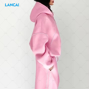Ensemble deux pièces personnalisé pour femme, rose uni, coupe oversize, respirant, avec veste courte à capuche zippée et pantalon de cheville, style décontracté et sportif - Product Image 3