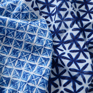 Sciarpa da viaggio da donna con stampa bianca <span class=keywords><strong>blu</strong></span> <span class=keywords><strong>dolce</strong></span> scialle da viaggio per protezione solare telo da mare Design decorativo stile tradizionale - Product Image 6