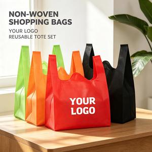 Sacs promotionnels personnalisés imprimés en non-tissé réutilisables pour courses, cadeaux, événements professionnels, avec logo imprimable - Product Image 1