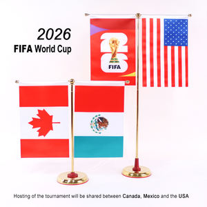 Drapeau de table personnalisé <span class=keywords><strong>Coupe</strong></span> <span class=keywords><strong>du</strong></span> <span class=keywords><strong>monde</strong></span> de football 2026, drapeau de table de luxe américain, mât et base en métal doré, drapeau de bureau pour le bureau et les événements - Product Image 3