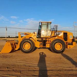 Chargeuse sur pneus Cat 966H modèle 2020, capacité nominale de 6 tonnes, d'occasion, avec moteur et composants essentiels du moteur en stock - Product Image 1