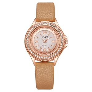Reloj de Cuarzo para Mujer con Correa de Cuero, Reloj de Pulsera con Pedrería, Reloj de Moda para Mujer, Reloj Casual Elegante - Product Image 5