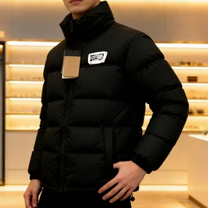 Chaqueta para <span class=keywords><strong>Hombre</strong></span>, Diseño Personalizado OEM para el Norte, Nueva Colección 2025, Negra, de Invierno, Acolchada, con Cierre de Cremallera y Capucha - Product Image 4