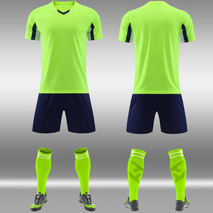 Ensemble de vêtements de sport de football pour enfants JY personnalisé Coupe du monde de football 2026, pour garçons et filles du primaire et du collège - Product Image 3