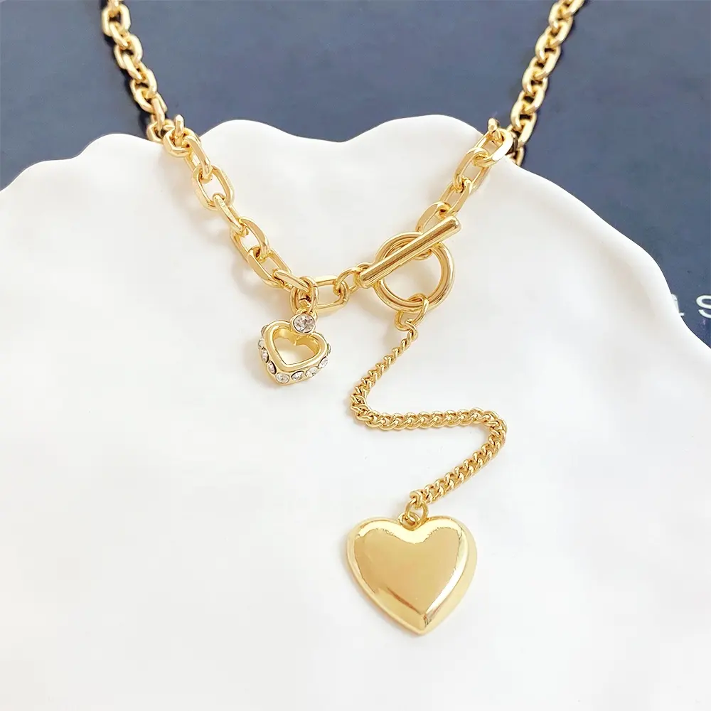 Moda placcato oro annodato amore cuore collane lunga catena cuore collane per donne minimaliste in lega di gioielli
