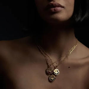 Hot Sale Smiling Pumpkin Vergoldete Anhänger Halskette für Frauen Verstellbare bunte Zirkon Anhänger Halskette für Halloween-Party - Product Image 4