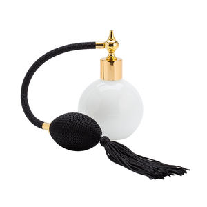 Bombilla atomizadora de perfume de vidrio cuadrado de lujo de 100ml hecha a medida con rociador de bomba para damas para viajes listos para exportar - Product Image 1