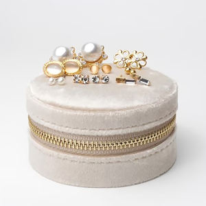 Custom Logo Round Travel <b>Mini</b> Velvet Jewellery <b>Storage</b> Case Jewelry <b>Box</b> Pearl With Zipper Jewelry <b>Storage</b> <b>Box</b> - Product Image 6