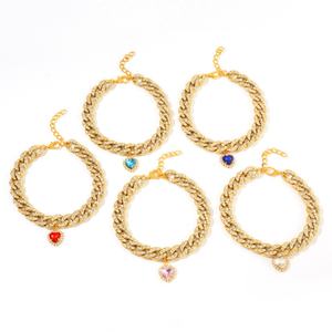 Collier de luxe élégant personnalisé pour chat et chien avec chaîne dorée et décoration en cristal - Product Image 6