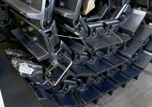 High Strength Undercarriage Spare Parts <strong>Link</strong> Excavator <strong>Track</strong> <strong>Links</strong> D85 <strong>Track</strong> Shoes <strong>Bulldozer</strong> <strong>Track</strong> <strong>Chain</strong> - Product Image 3