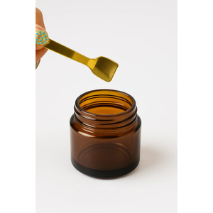 Cuillère à shilajit pour rituel énergétique, conçue pour une vitalité quotidienne précise, au design moderne pour le bien-être. - Product Image 2