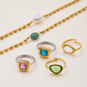 Collier élégant en acier titane avec anneaux en pierre naturelle, design géométrique à perles, ensemble de bijoux unisexe tendance - Product Image 3