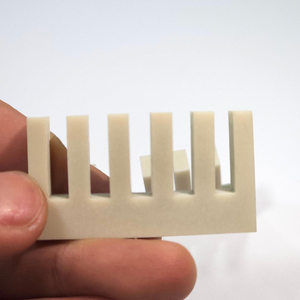 Aluminium Nitride Keramische Smeltkroes Structurele Componenten Ain Plaat Aluminiumoxide Nitride Keramische Schijfonderdelen