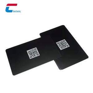 Tarjetas negras personalizadas de lujo sobre impresión UV tarjeta de visita mate NFC Pvc con código de barras - Product Image 1