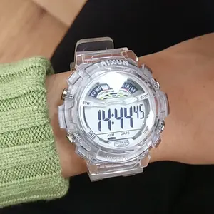 Venta al por mayor de los hombres encanto cronógrafo reloj deportivo Digital resistente al agua con retroiluminación para los árbitros de moda y asequible