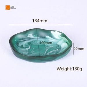 Plato <span class=keywords><strong>de</strong></span> Resina Brillante <span class=keywords><strong>de</strong></span> Lujo Moderno Hecho a Mano con Colores Jade, Bandeja Decorativa para el Hogar, Almacenamiento y Exhibición <span class=keywords><strong>de</strong></span> Joyas y Perfumes - Product Image 3