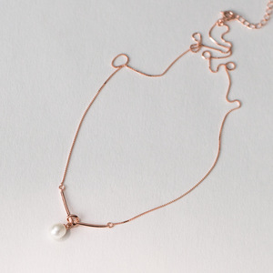 Collar Minimalista de Plata S925 Y02493, Cadena de Clavícula en Capas con Perla Dorada Brillante, Estilo Nicho, Temperamento - Product Image 4