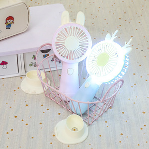 Ventilateur portatif à LED avec lumière, batterie rechargeable, moteur DC 2W, ventilateur de refroidissement portable pour enfants et utilisation en extérieur - Product Image 4