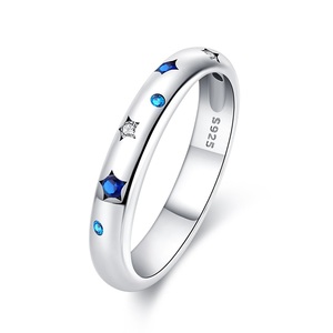 Anillo <span class=keywords><strong>de</strong></span> Circonio Azul con Diseño <span class=keywords><strong>de</strong></span> Copo <span class=keywords><strong>de</strong></span> Nieve, Chapado en Oro <span class=keywords><strong>para</strong></span> <span class=keywords><strong>Mujer</strong></span>, Ajustable, <span class=keywords><strong>de</strong></span> Alta Gama, Diseño Único <span class=keywords><strong>para</strong></span> Toda Ocasión - Product Image 4
