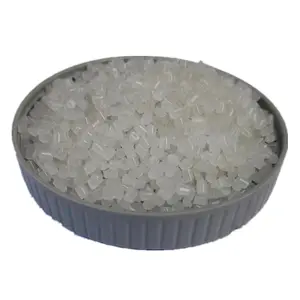 كريات بلاستيكية من البولي إيثيلين Q281 كثافة منخفضة من الراتنج غير معالجة من المصنع كريات بلاستيك من البولي إيثيلين منخفض الكثافة