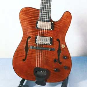 Violinstyle Yunzhi Guitare électrique personnalisable de type archtop avec table <span class=keywords><strong>en</strong></span> érable et épicéa sculptée, micros H/S, 6 cordes, manche <span class=keywords><strong>en</strong></span> ébène - Product Image 1