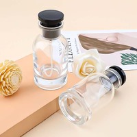 Flacons de parfum classiques de luxe en verre 30ml 50ml 100ml avec boîte, logo personnalisé, rechargeables, vaporisateur vide, finition polie, bouchon en caoutchouc