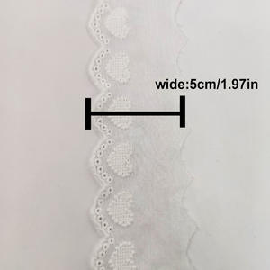 Geborduurd Katoenen Stof Hartvormig Kant Met Goed Ademend Vermogen-Een Accessoire Voor Kleding En Accessoires. - Product Image 2