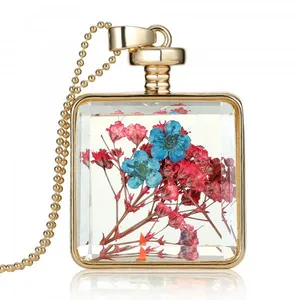 Medallón de cristal cuadrado para aromaterapia, colgante de oro de 18K, flor seca para niñas y mujeres, collar para regalo de San Valentín - Product Image 1