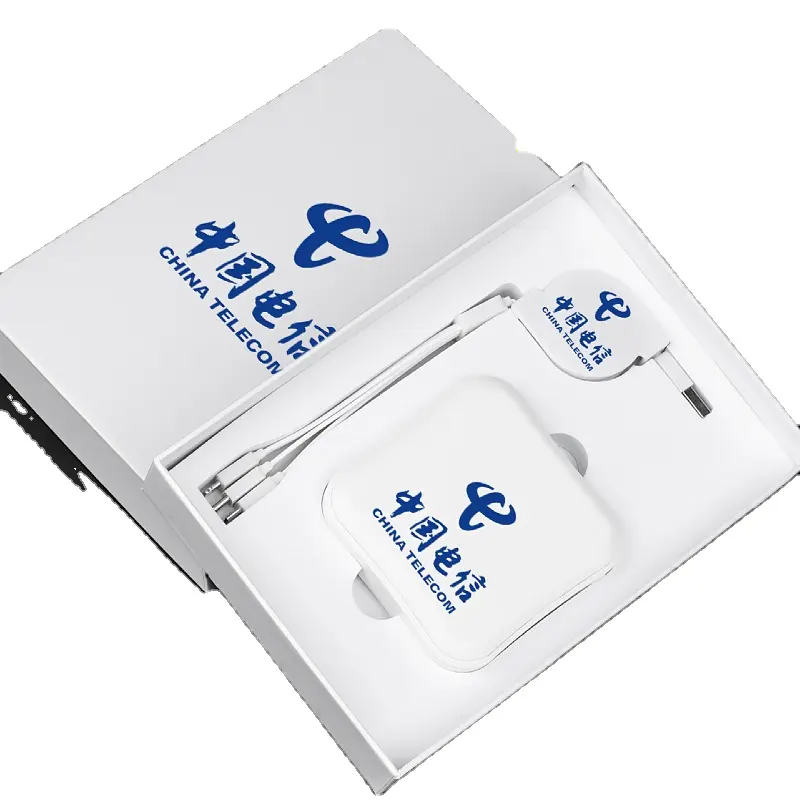 Prodotti di notizie con logo colorato oem 2023 set regalo power bank per regali personalizzati