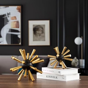 Sphères d'art dorées de luxe, accessoires pour la maison, ornements d'art <span class=keywords><strong>créatifs</strong></span> en métal, décoration d'art de table pour la maison - Product Image 3