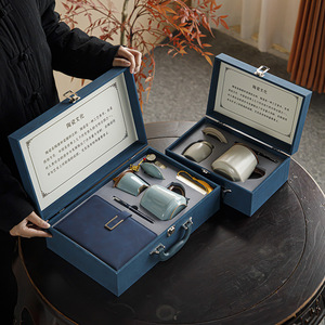 Элитный фарфоровый чайник с индивидуальным логотипом и УФ-печатью для корпоративных мероприятий, ежегодных встреч и неформальных юбилеев - Product Image 2