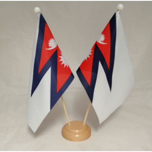 Bandiera da tavolo del Nepal 5'' x 8'' - Bandiera da scrivania nepalese 21 x 14 cm - Asta e <span class=keywords><strong>base</strong></span> in plastica nera - Product Image 4