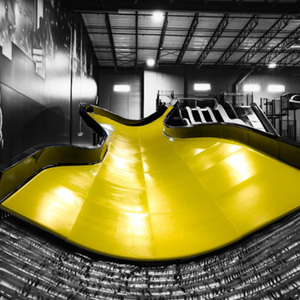 Grande Parque de Escorregadores Secos para Crianças, Playground Gigante com Escorregadores em Espiral e Tubos Ondulados para Diversão Interna - Product Image 4
