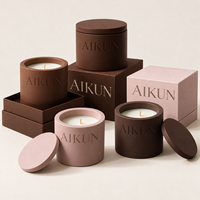 Bougie parfumée cylindrique en céramique Aikun rose-brun à mèche unique avec couvercles assortis, boîtes cadeaux, personnalisation directe d'usine