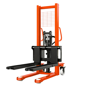 NEW <b>Manual</b> Pallet Stacker 1-3 Ton 1600mm Lifting Height Outdoor Use Hand Handling Equipment Hand Hydraulic <b>Forklift</b> - Product Image 4