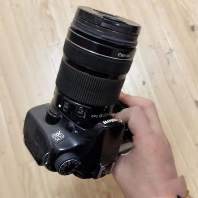 EOS 70D+18-135MM NI KON DSLR Camera Wholesale Original Second Hand Used Digital Camera with Battery and Battery Charger