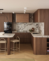 Îlot de cuisine incurvé en bois massif et marbre Calacatta Viola, style Wabi-Sabi, sur mesure, pour villas haut de gamme et rénovations de luxe