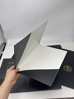 Carpeta con Ranura para Tarjetas de 18PT y 16PT, Formato A4/A5, con Logotipo Dorado Personalizado, para Ferias Comerciales, Educación, Hoteles, Hospitales, Presentaciones y Documentos