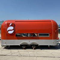 Camion de restauration sur le thème de Hello Kitty rose et adorable - Kiosque mobile personnalisable pour glaces et desserts, idéal pour parcs d'attractions et zones d'accueil