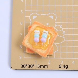 人気デザイン 立体猫ケーキ フードプレイ レジンオーナメント レジンアート レジンフード デコレーション用 - Product Image 6